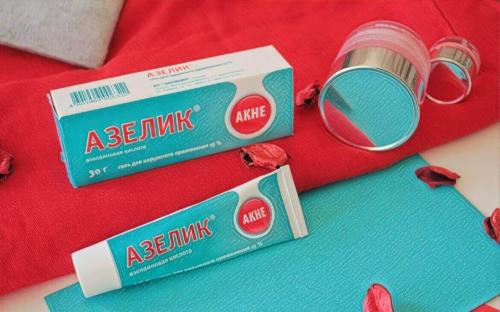 Макияж при акне: можно ли сделать угревую сыпь менее заметной?