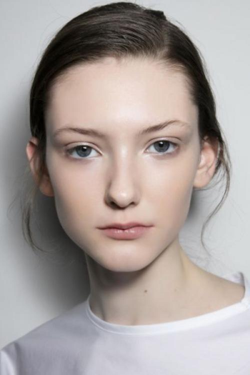 Цвет помады который увеличивает губы. 5 средств для более объемных и пухлых губ