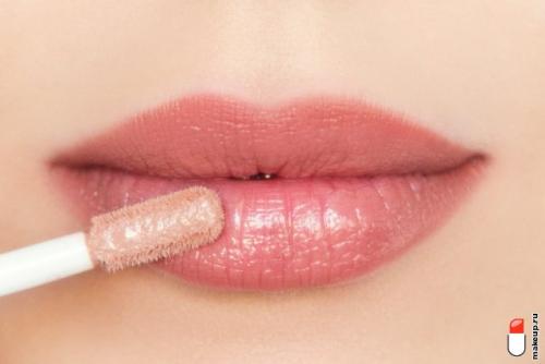 Красивые губы без помады. Как сделать губы пухлыми без инъекций? Тренируемся перед зеркалом