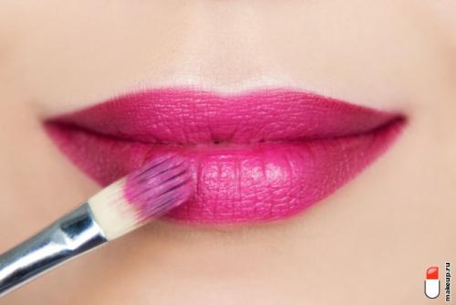 Красивые губы без помады. Как сделать губы пухлыми без инъекций? Тренируемся перед зеркалом