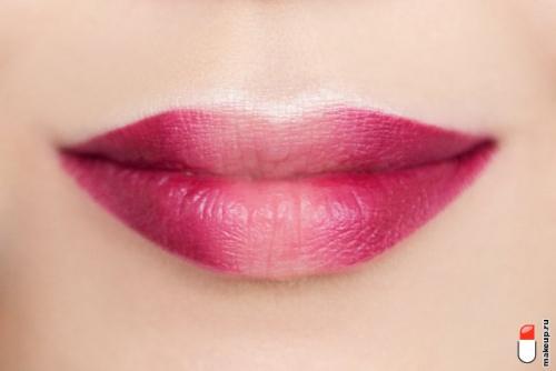 Красивые губы без помады. Как сделать губы пухлыми без инъекций? Тренируемся перед зеркалом