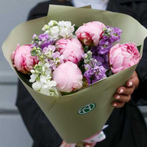 Букет на свадьбу 2022. Свадебные букеты для невесты – тренды сезона 2022