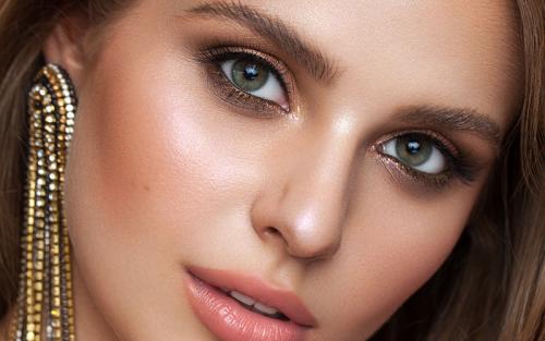 Современный макияж глаз: как сделать образ ухоженной женщины 28