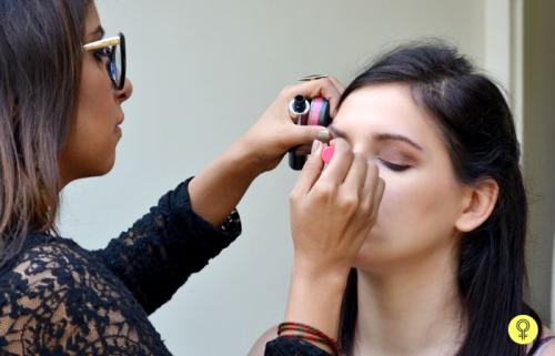 Шаг за шагом: как правильно наносить тени для глаз 05 Шаг за шагом: как правильно наносить тени для глаз 05