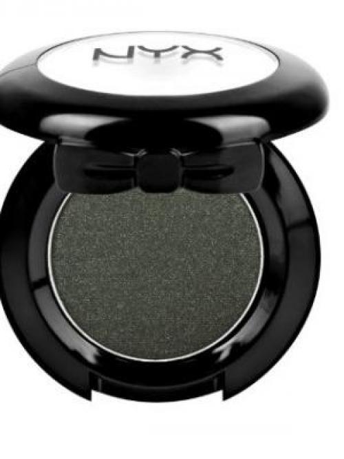 Как правильно наносить черные тени на веки. Как использовать черные тени?