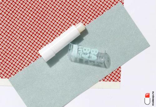 Бальзам для губ под глаза. 7 неожиданных функций бальзама для губ