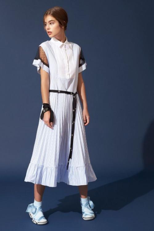 Какие текстуры ткани были популярны в одежде зимы 2025. Модные весенне-летние ткани 2025