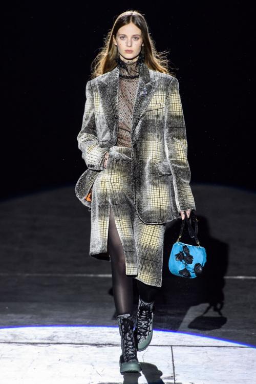 Что стоит купить, чтобы быть в тренде осенью-зимой 2025. Вещи, главные тренды осени-2025