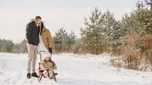 Какие советы по стилингую бюджетной одежды для зимы 2025. Готовимся к зимним каникулам. Одеваемся модно, бюджетно и тепло.