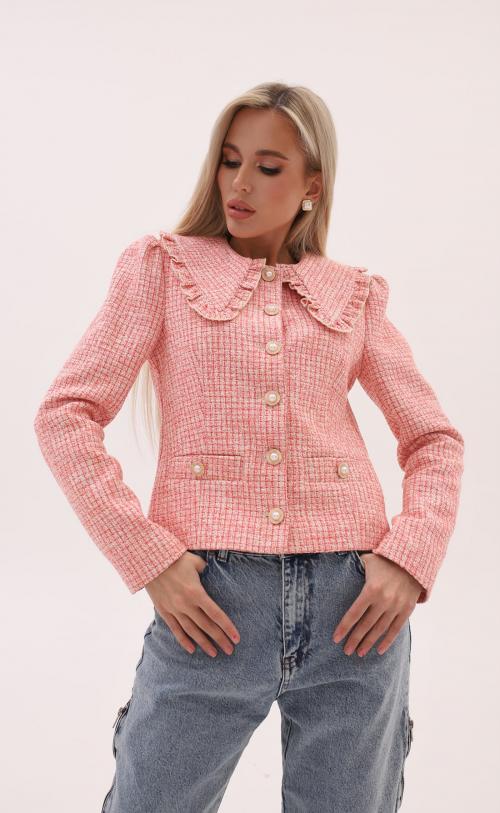 Какие аксессуары из твида будут актуальны в период 2025-2025. Вид на твид: женская одежда из твида вне времени. Образы 2024 с фото