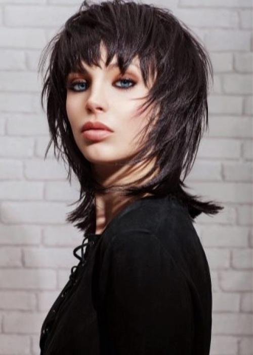 Короткие женские стрижки темные волосы. Особенности 15 Короткие женские стрижки темные волосы. Особенности 15