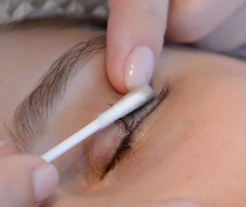 Пошаговая инструкция наращивания ресниц. Урок 1 Наращивание пореснично 02