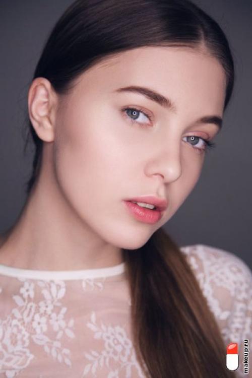 Профессиональный макияж в домашних условиях пошагово. Как научиться краситься?