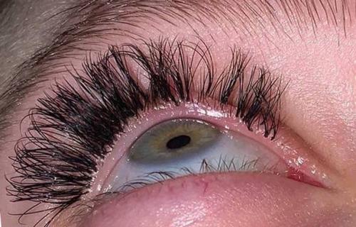 Почему не держатся нарощенные ресницы и выпадают. Ошибки лэшмейкера 03