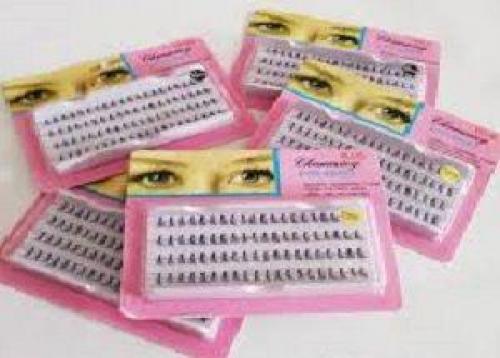 Как правильно наклеить пучки ресниц в домашних условиях самой. Как клеить накладные ресницы: подготовка, советы 03