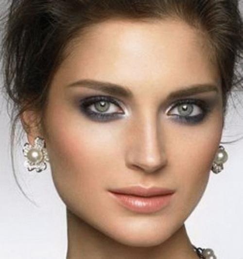 Красивый макияж для русых волос и зелёных глаз. Всё о макияже для зеленоглазых девушек 09