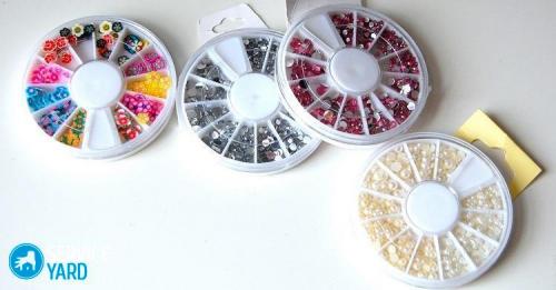 Как убрать стразы с волос после ношения. Способ №5. С помощью горячей воды