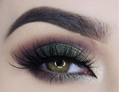 Новогодний макияж для зеленых глаз. Потрясающий новогодний макияж для зеленых глаз. Пошаговая инструкция 06 Новогодний макияж для зеленых глаз. Потрясающий новогодний макияж для зеленых глаз. Пошаговая инструкция 06