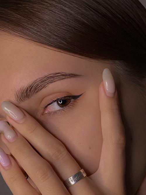 Плюсы и Минусы перманентного макияжа. Перманентный макияж бровей: техники, особенности, результат 10 Плюсы и Минусы перманентного макияжа. Перманентный макияж бровей: техники, особенности, результат 10