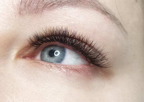 Ресницы с изгибом M. Понятие изгиба 06