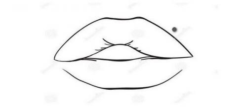 Пирсинг нижней губы кольцо. Виды