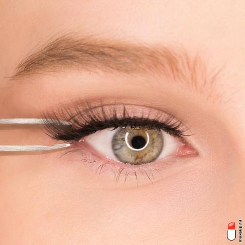 Как сделать накладные ресницы настоящими. Как наклеить ленточные накладные ресницы?