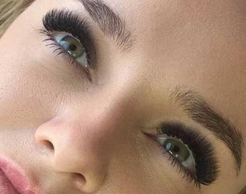 Ресницы с лисьим эффектом 3d. Наращивание ресниц с лисьим эффектом 2d и 3d 02