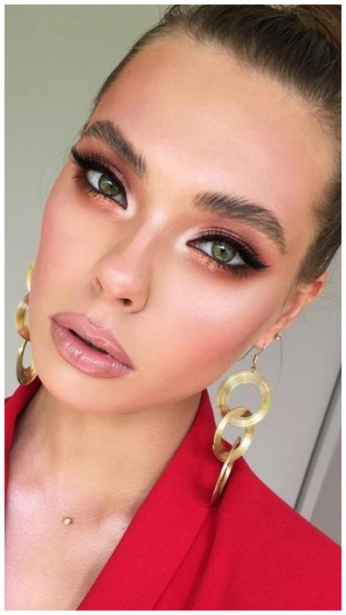 Дневной макияж для зеленых глаз. Макияж для темных волос и зеленых глаз