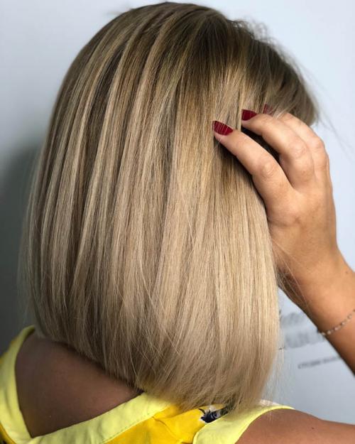 Мелирование каре на светлые волосы. Мелирование на удлиненное каре – фото до и после, популярные виды и техники 28 Мелирование каре на светлые волосы. Мелирование на удлиненное каре – фото до и после, популярные виды и техники 28