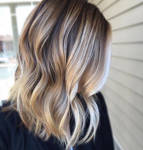 Мелирование каре на светлые волосы. Мелирование на удлиненное каре – фото до и после, популярные виды и техники 25 Мелирование каре на светлые волосы. Мелирование на удлиненное каре – фото до и после, популярные виды и техники 25