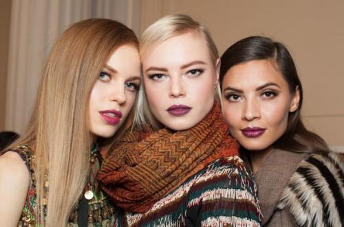 Как подобрать помаду по цветотипу. Поцелуй на удачу: как подобрать цвет помады?