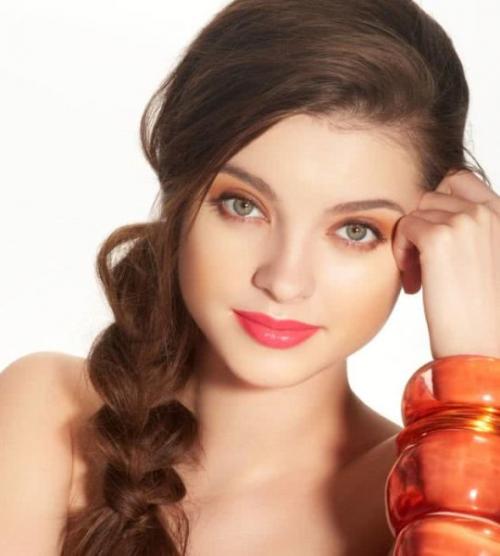 Персиковый цвет помады. Персиковая помада: правила использования