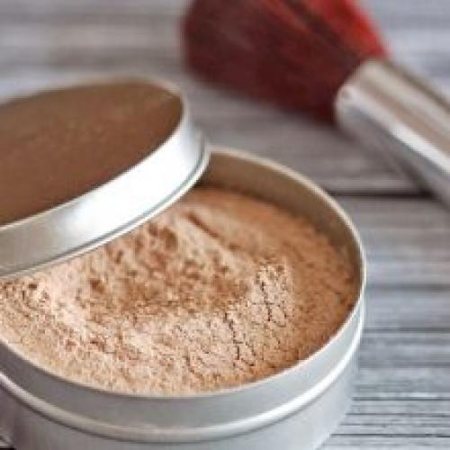 Какие преимущества есть в изготовлении овсяной пудры своими руками. Как сделать пудру из овсянки для лица