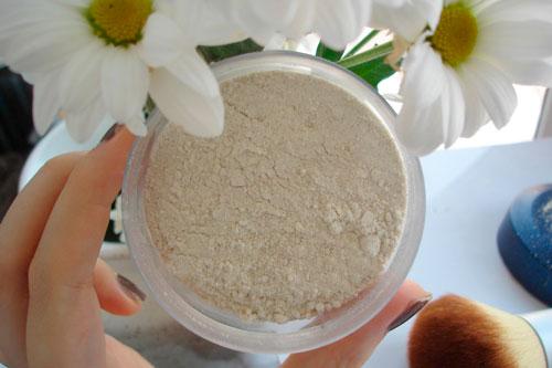 Какие преимущества есть в изготовлении овсяной пудры своими руками. Как сделать пудру из овсянки для лица
