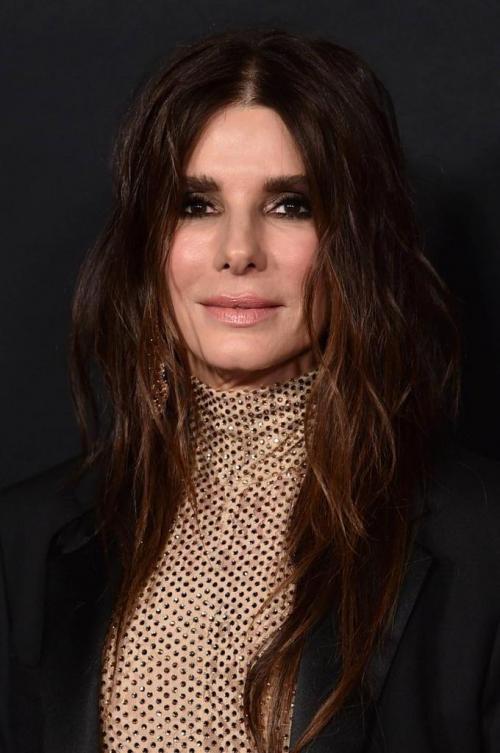 Возрастной праздничный макияж. Как сделать праздничный макияж женщинам за 50: советы по созданию омолаживающего мейкапа 09