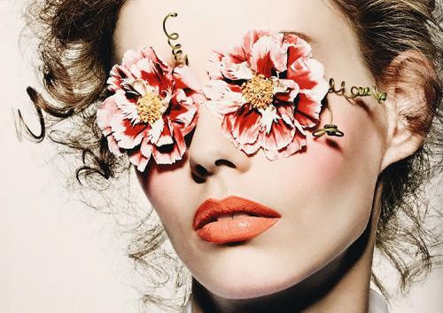 Откройте для себя секреты роста ресниц и бровей с бальзамом 03 Откройте для себя секреты роста ресниц и бровей с бальзамом 03