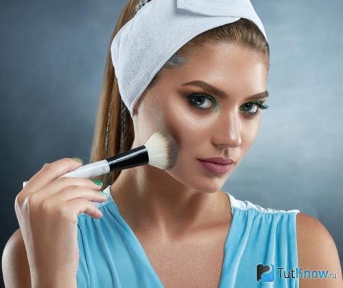 Как подобрать румяна под цвет кожи лица 01 Как подобрать румяна под цвет кожи лица 01