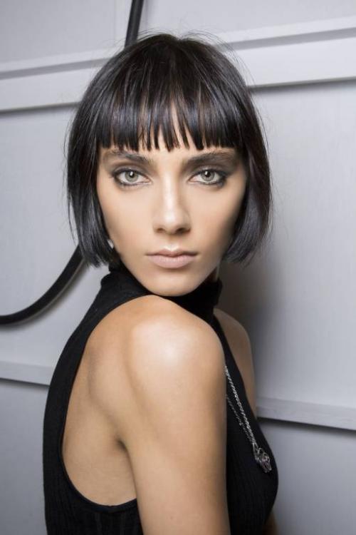 Румяна для брюнеток с зелеными глазами. Макияж для брюнеток с зелеными глазами: пошаговая инструкция