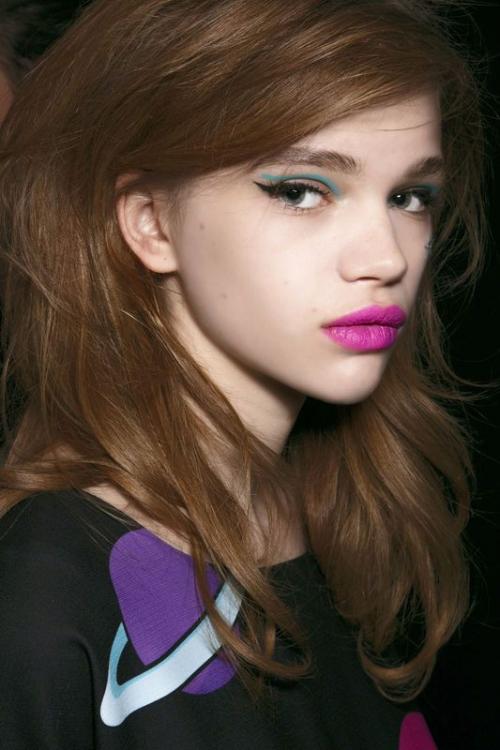 Лайфхаки для нависшего века. 7 простых лайфхаков для макияжа при нависшем веке!