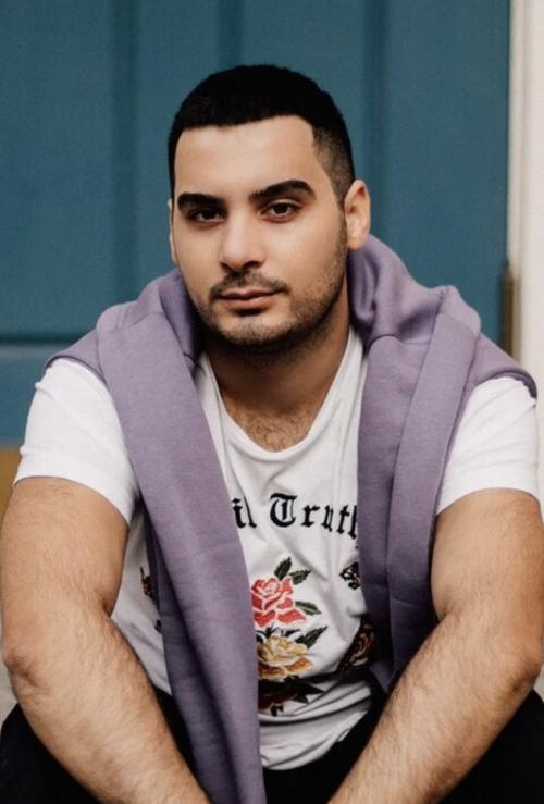 Как создать вечерний образ с помощью одной палетки теней. С корабля на бал: 10 советов визажистов, как быстро превратить нюдовый макияж в вечерний