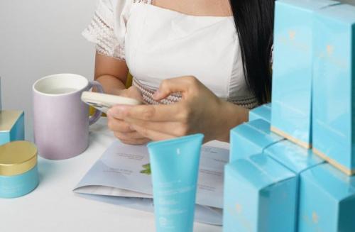 Какие факторы влияют на срок годности косметики. Почему срок хранения косметики важнее её срока годности