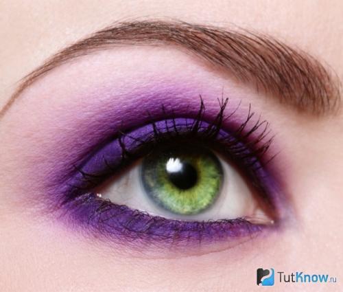Макияж для зеленых глаз 2022. Макияж для зеленых глаз в зависимости от их типа 22 Макияж для зеленых глаз 2022. Макияж для зеленых глаз в зависимости от их типа 22