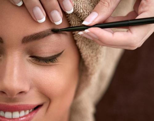 Секреты красивого оформления бровей. техники создания естественного макияжа бровей 23 Секреты красивого оформления бровей. техники создания естественного макияжа бровей 23