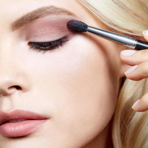 Лучшие матовые тени. Матовые тени для век: 4 варианта