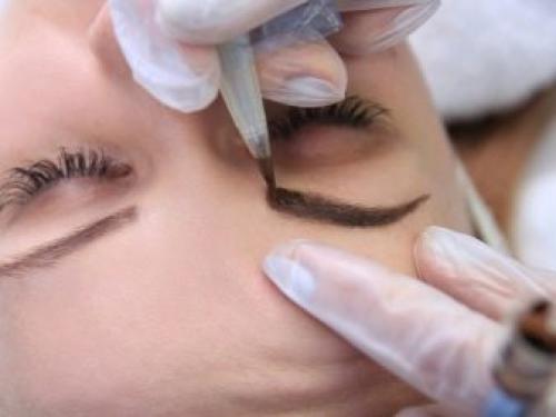 Популярные вопросы и ответы по перманентному макияжу. Топ-7 вопросов о перманентном макияже бровей 07