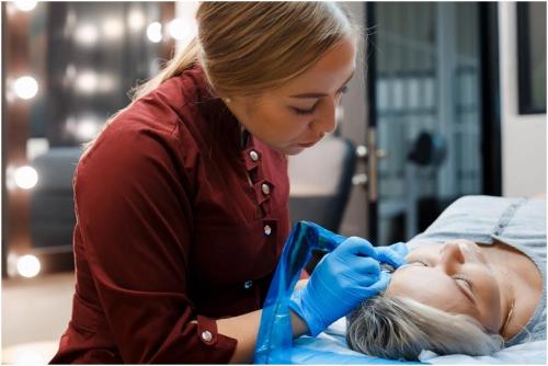 Почему перманентный макияж. Татуаж: выгодное вложение в свою внешность