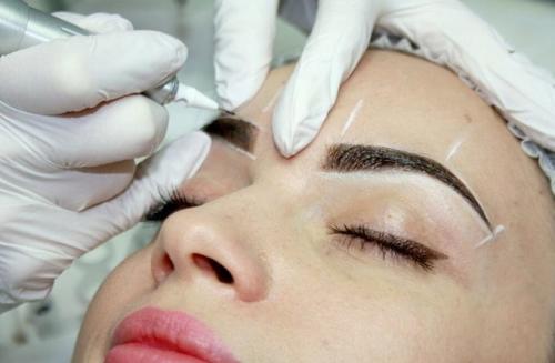 Популярные вопросы и ответы по перманентному макияжу. Топ-7 вопросов о перманентном макияже бровей 05