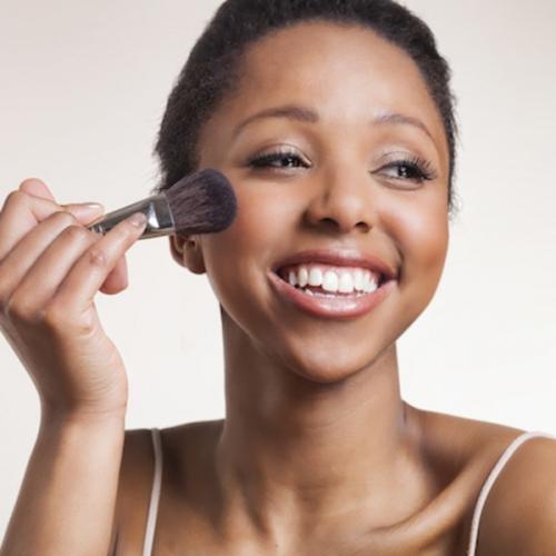 Макияж на свадьбу самой себе. Как сделать свадебный макияж своими руками? Кисточки, краски и карандаши