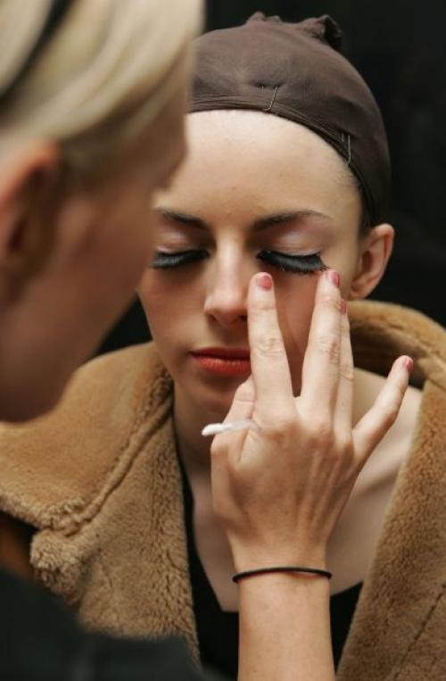 Как приготовить ресницы перед приклеиванием