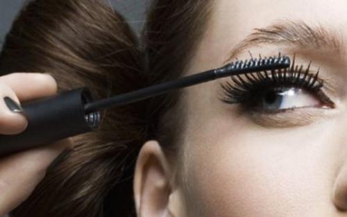 Серо-зеленые глаза, какие тени подходят. Как правильно сделать макияж для серо-зеленых глаз – инструкция с пошаговыми фото